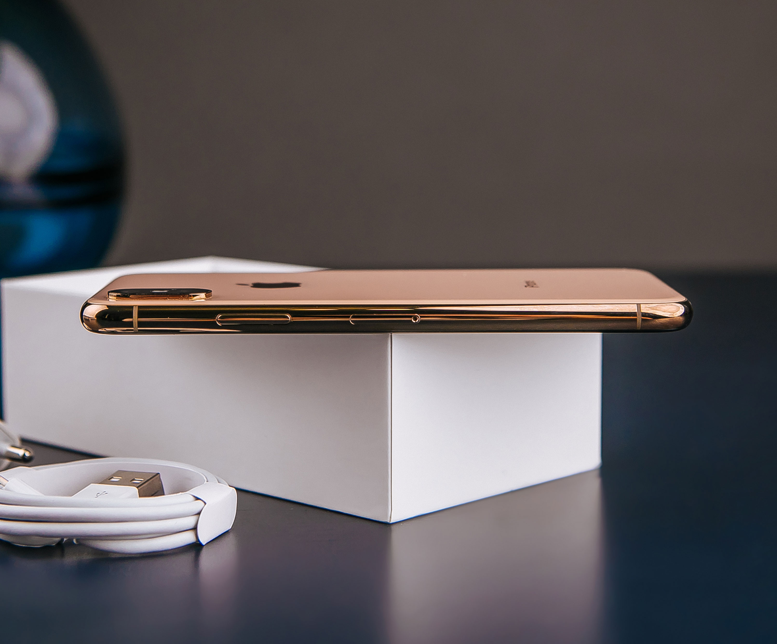 iPhone XS Gold 64gb  б/у